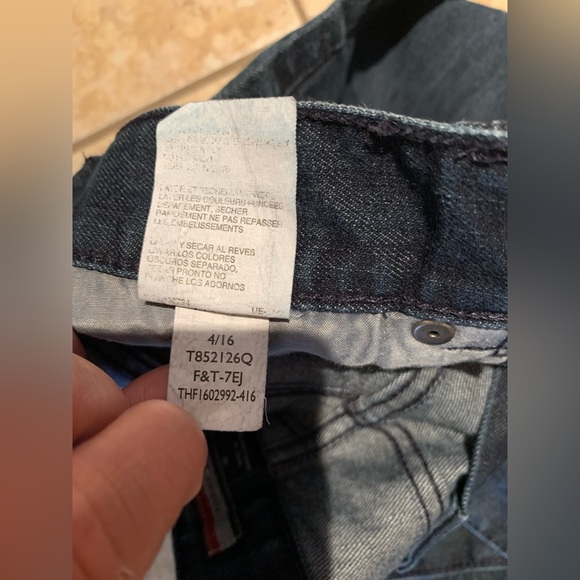 Tommy Hilfiger Ultra Rebel Stretch Denim Jean - Picture 8 of 9